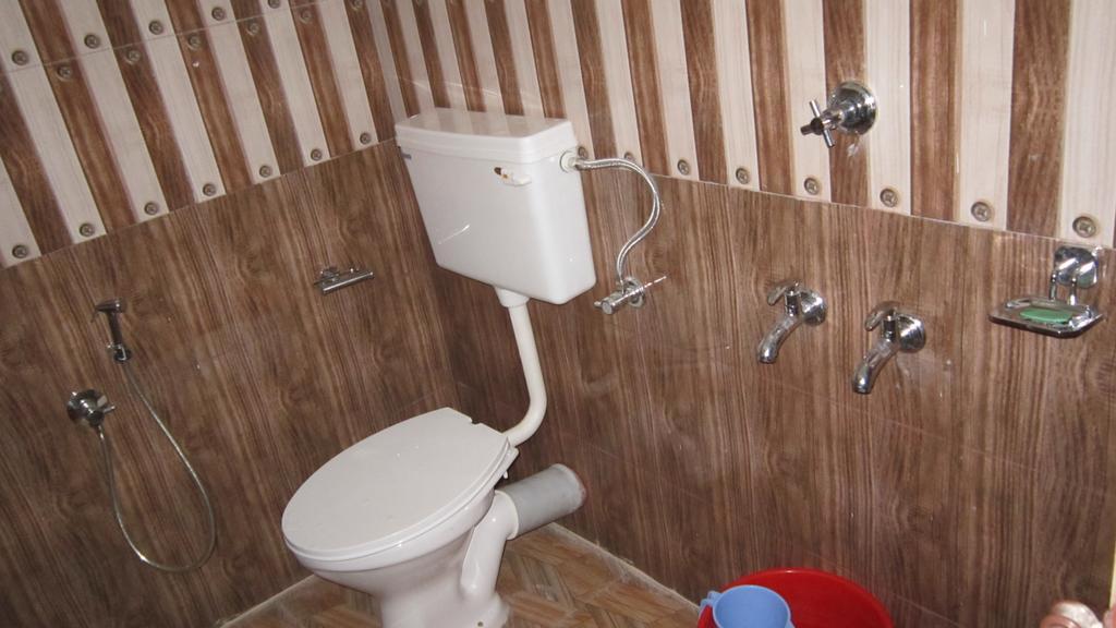 Heather Home Stay Kochi Екстер'єр фото