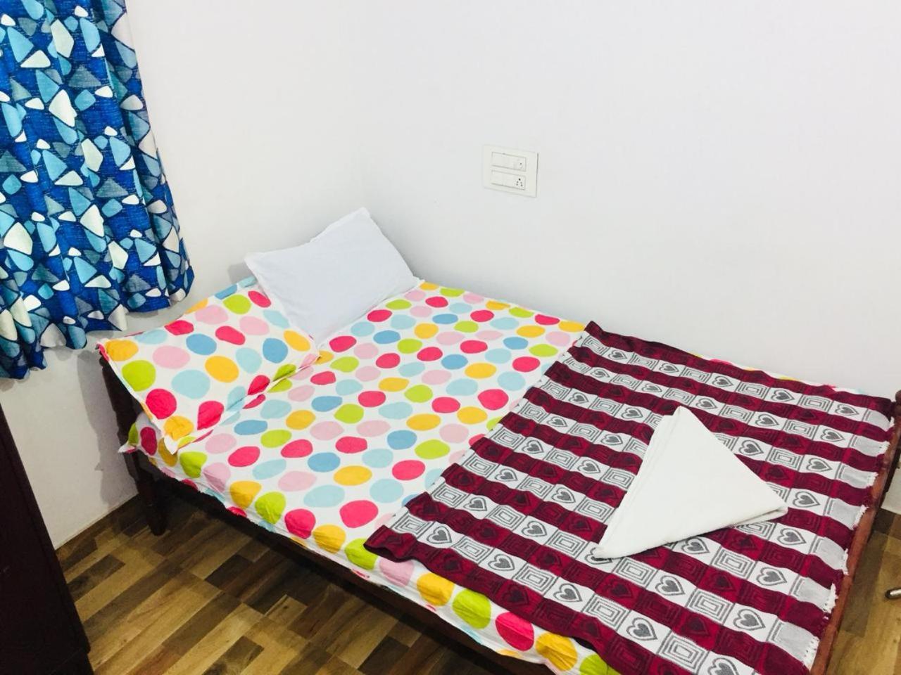 Heather Home Stay Kochi Екстер'єр фото